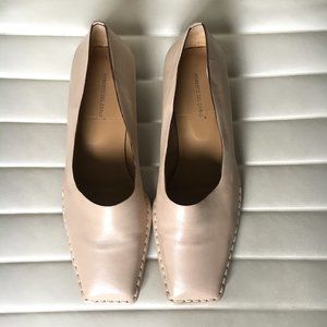 Square toe flats